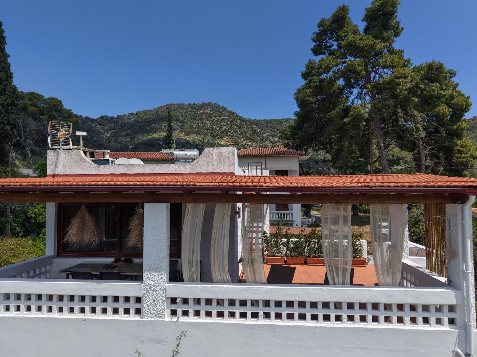 Seaview Apartment - Poros Relaxing Beachfront Flat Pórosz Kültér fotó
